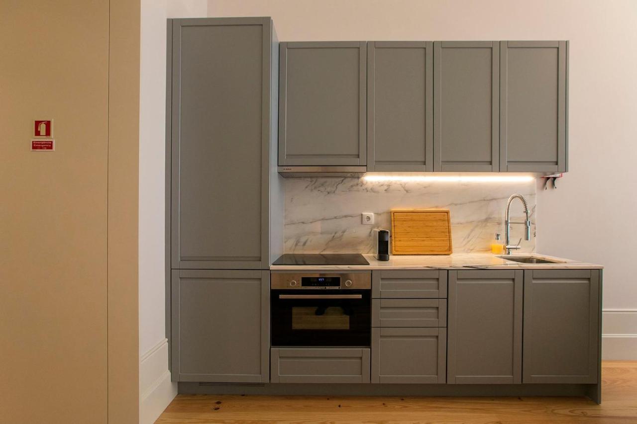 Lovelystay - 2Br Flat With Ac In Duque De Loule Porto Dış mekan fotoğraf